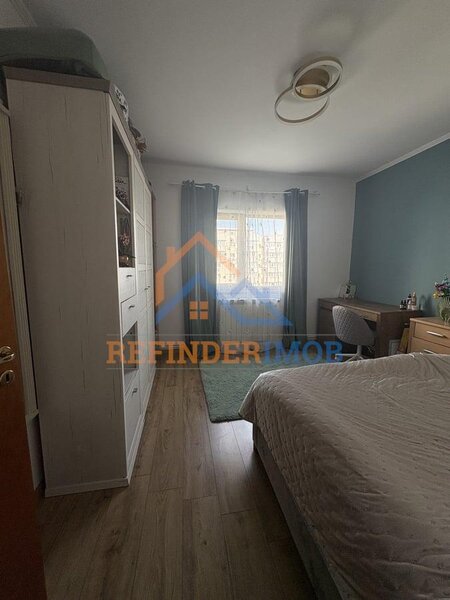 Vitan, vanzare 4 camere 96 mp.